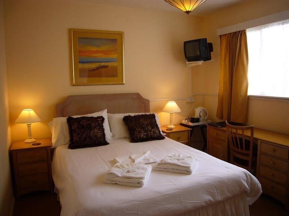Mayfair Hotel - Isle Of Wight シャンクリン エクステリア 写真