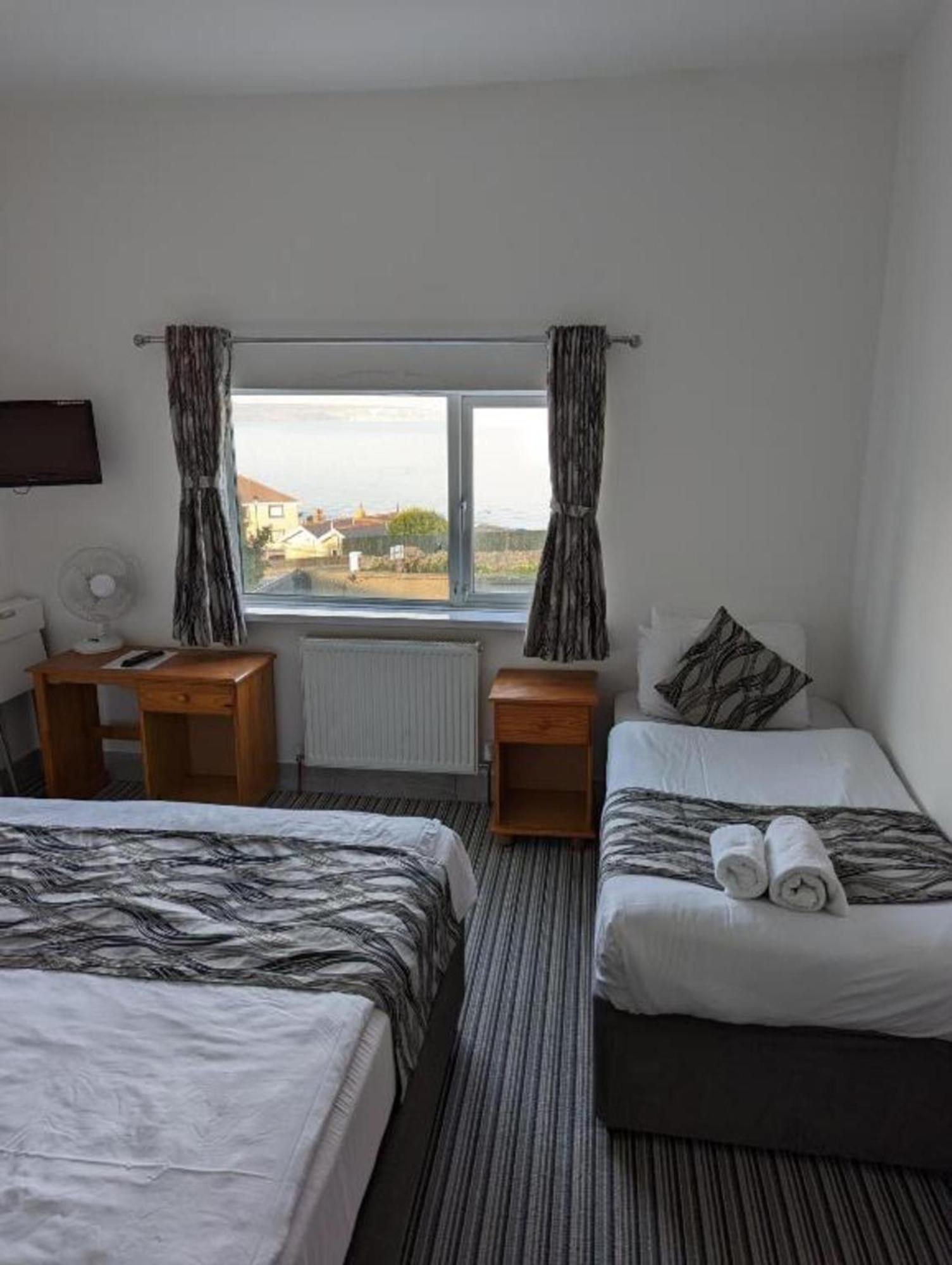 Mayfair Hotel - Isle Of Wight シャンクリン エクステリア 写真