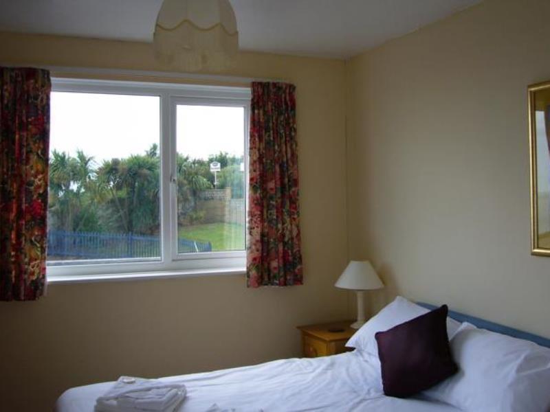 Mayfair Hotel - Isle Of Wight シャンクリン エクステリア 写真