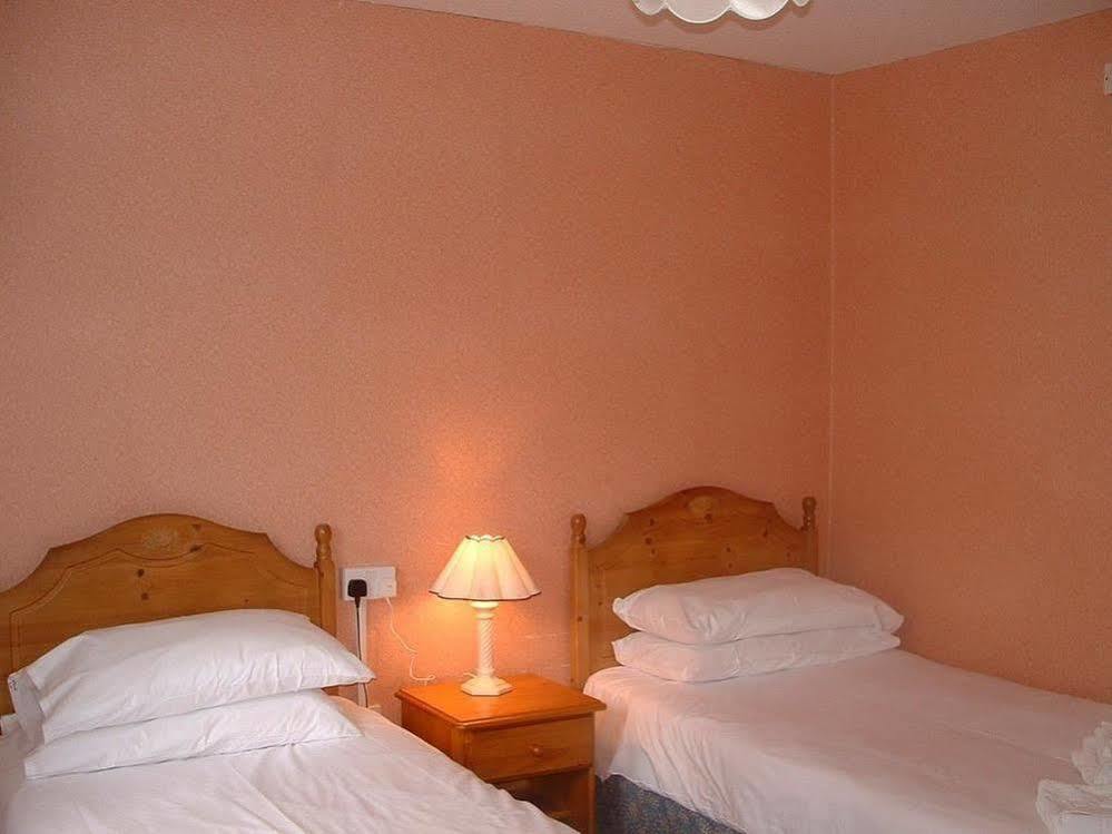 Mayfair Hotel - Isle Of Wight シャンクリン エクステリア 写真